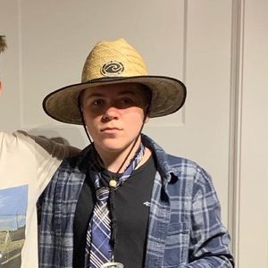 Meet your Posher, Drew